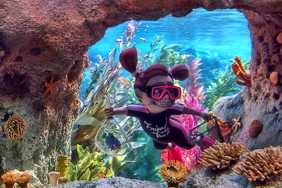 Disney - Finding Nemo Submarine Voyage - LOOK OUT...! ITS DARLA!! (Explored) by Express Monorail is licensed under CC BY-NC-ND 2.0.