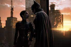 Popular still frame from the new Batman movie.
https://batman-news.com/2022/02/16/the-batman-hi-res-stills/