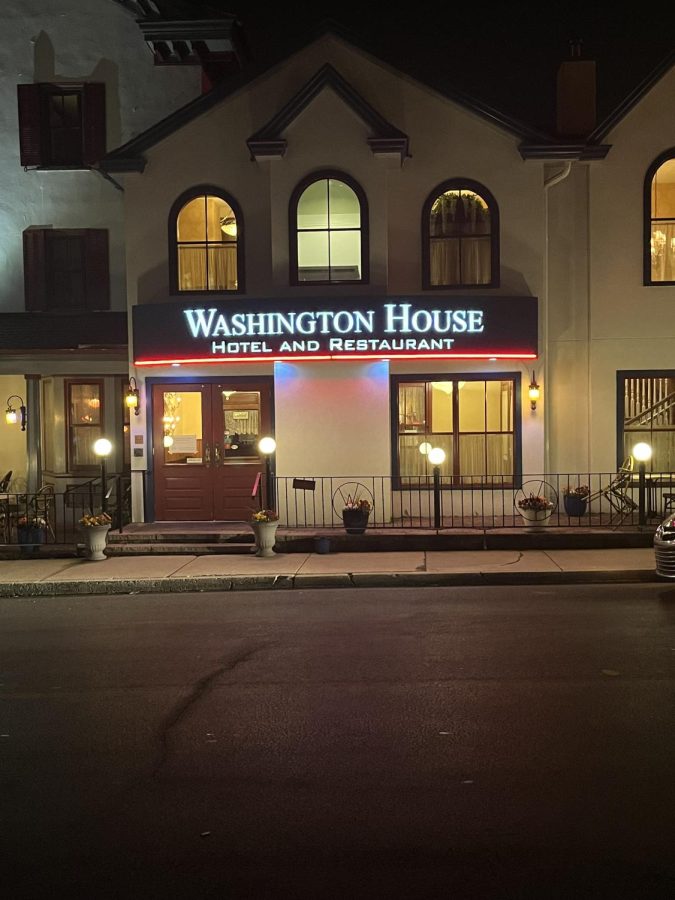 Outside+of+The+Washington+House