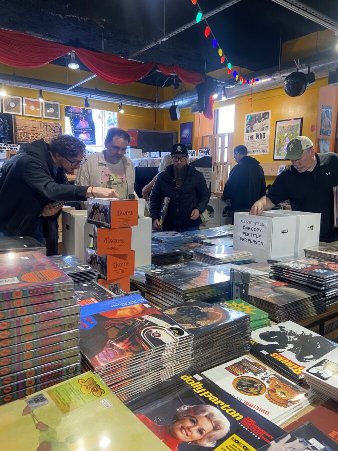 Customers+sifting+through+the+Record+Store+Day+releases+at+Siren+Records.