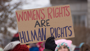 Sign highlighting the fight that women 
are undertaking for their rights
