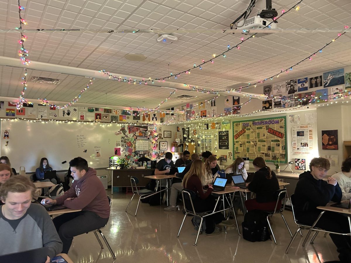 Picture taken of a journalism class at Pennridge High School.