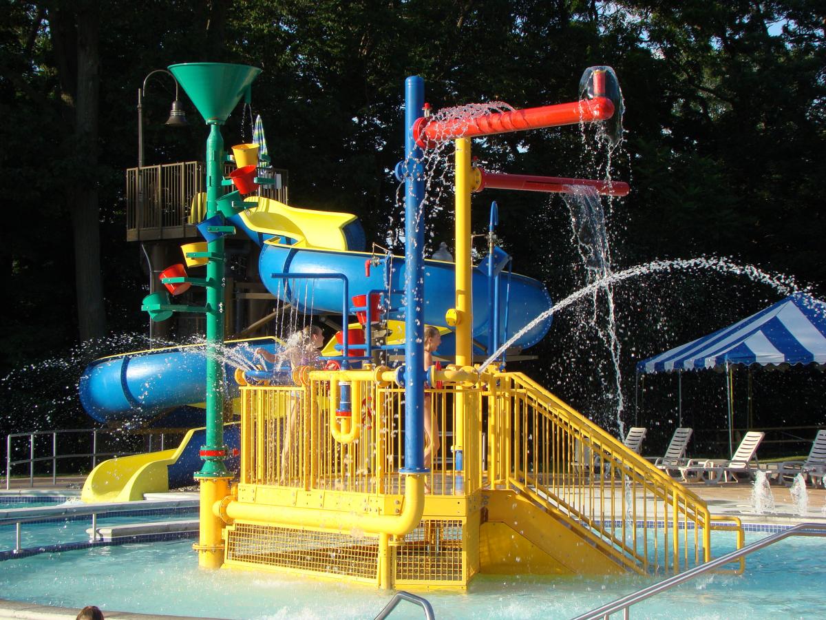 The Menlo play area fun for all ages.
