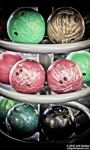 "Bowl Me Over" by jeff_golden is licensed under CC BY-SA 2.0.