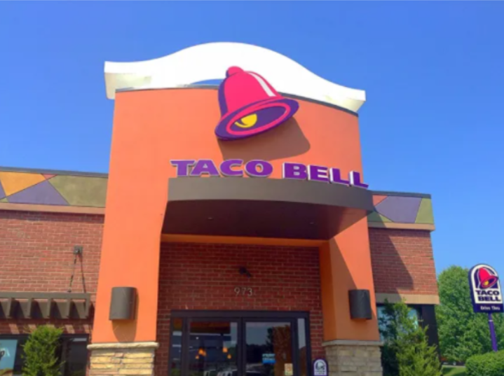 Front Of A Taco Bell Building